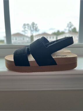 Reef Little Water Vista Toddler Girls’ Water-Friendly Sandals size 8